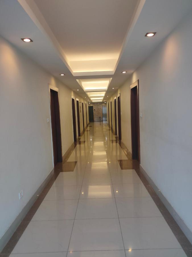 Hotel Avn Grand 兰契 外观 照片