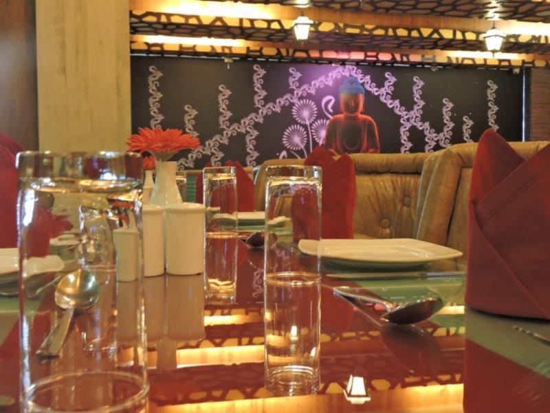 Hotel Avn Grand 兰契 外观 照片