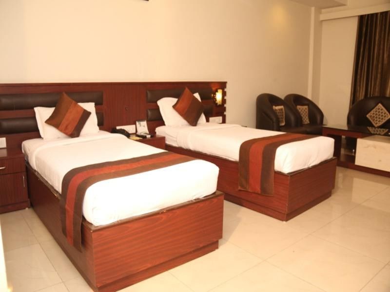 Hotel Avn Grand 兰契 外观 照片